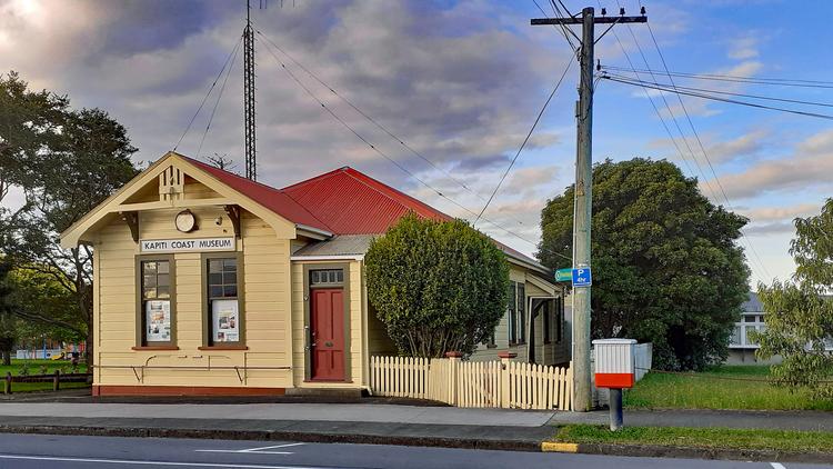 Exterior view of the Kāpiti Museum